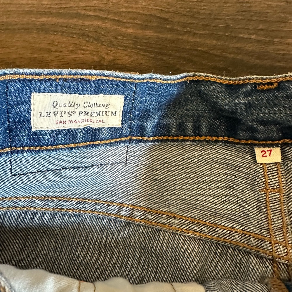 Levi’s Front Button Mini Skirt - Picture 2 of 4